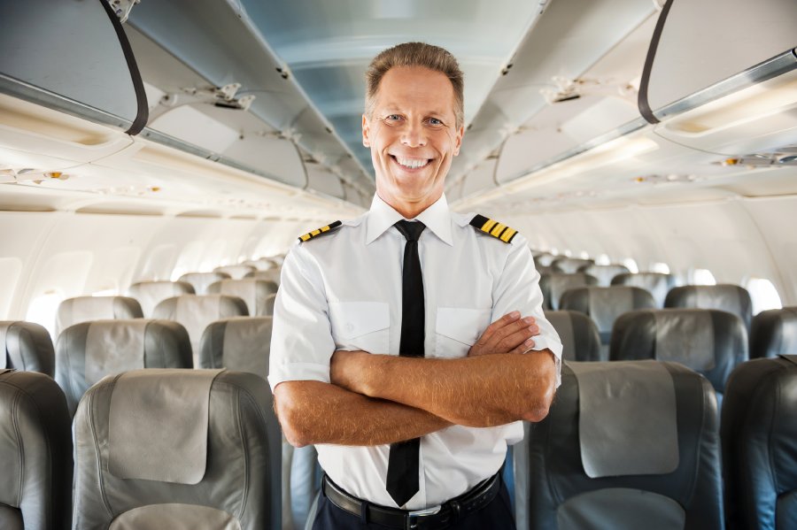 Commercial pilot training program